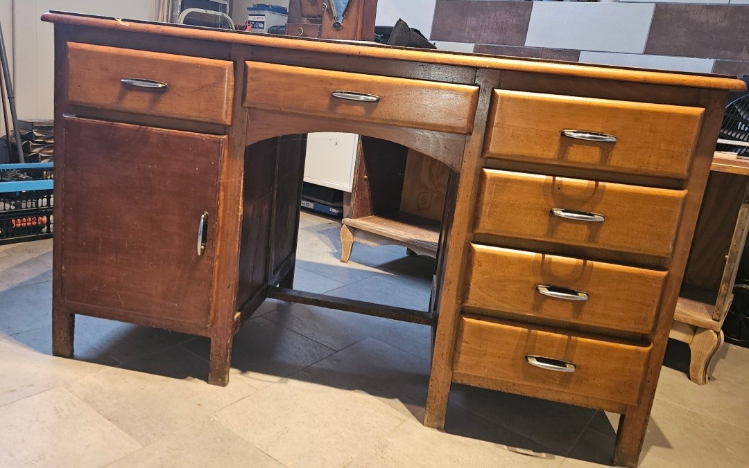 Avant relooking buffet